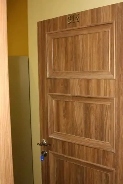 кімната Київ, Деснянський, Віскозна 7