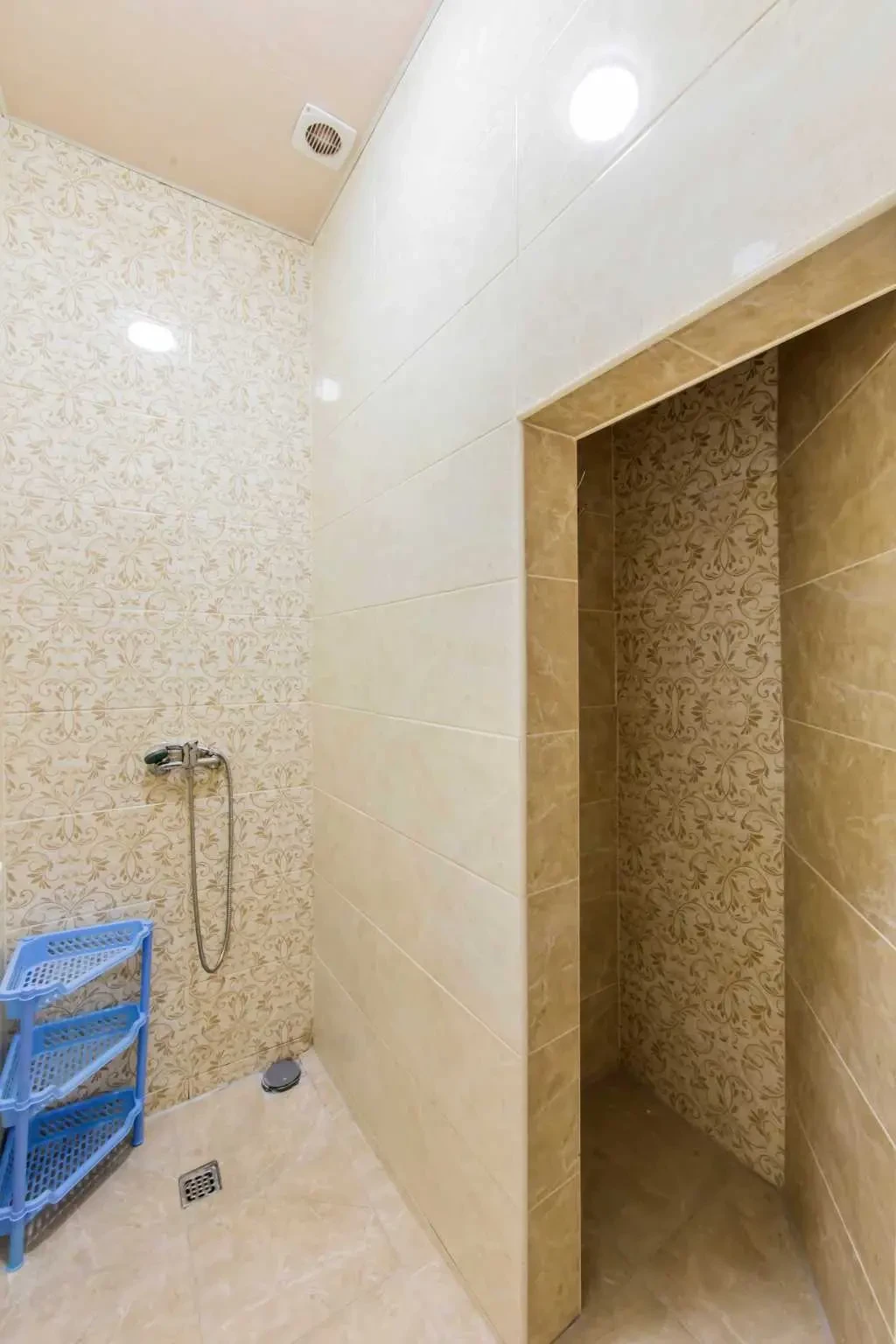 кімната Київ, Деснянський, Віскозна 10