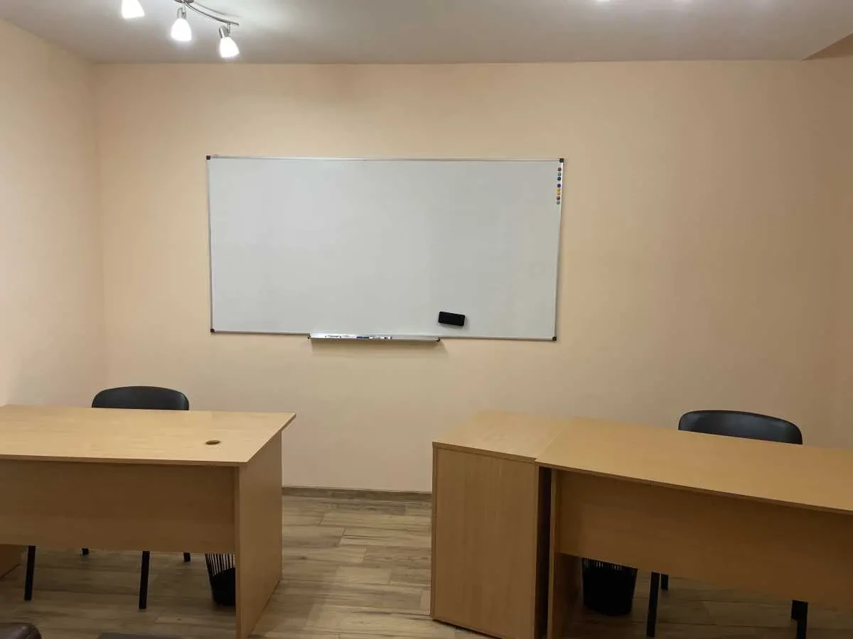 офісне приміщення Київ, Дарницький, Срібнокільська 22 9