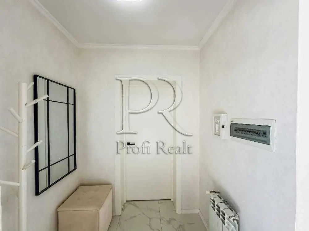 4-к таунхаус Бучанський, Святопетрівське, Незалежності вулиця 17