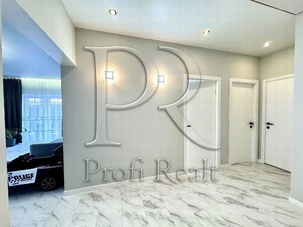 4-к будинок Вишгородський, Нові Петрівці, Козацька вулиця 9