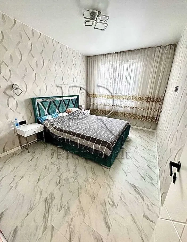 4-к будинок Вишгородський, Нові Петрівці, Козацька вулиця 11