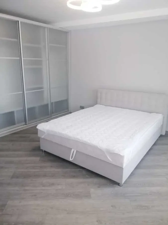 1-к квартира Київ, Печерський, Лаврська 4 3