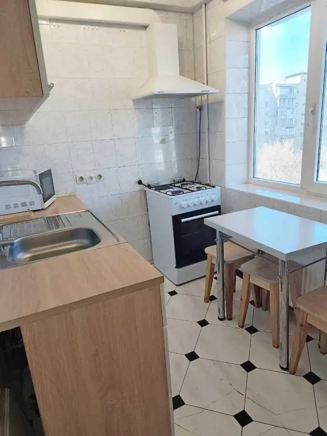 3-к квартира Київ, Дніпровський, Плеханова 4а 9