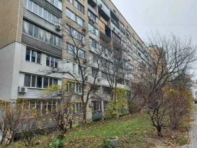 3-к квартира Київ, Печерський, Василя Тютюнника 22/26