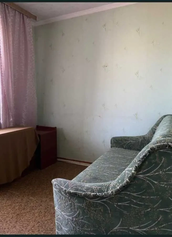 3-к квартира Броварський, Калинівка, Жовтнева 3 11