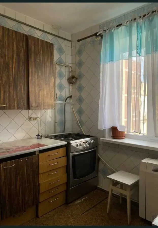 3-к квартира Броварський, Калинівка, Жовтнева 3