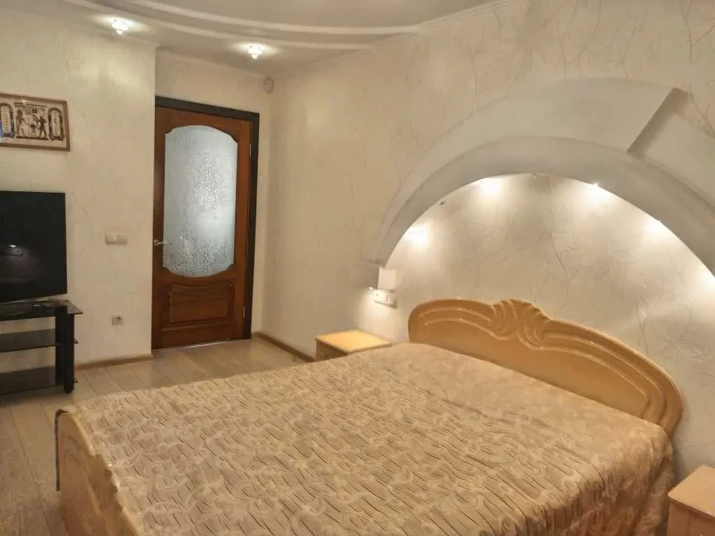 3-к квартира Кременчуцький, Кременчук, Перемоги 4