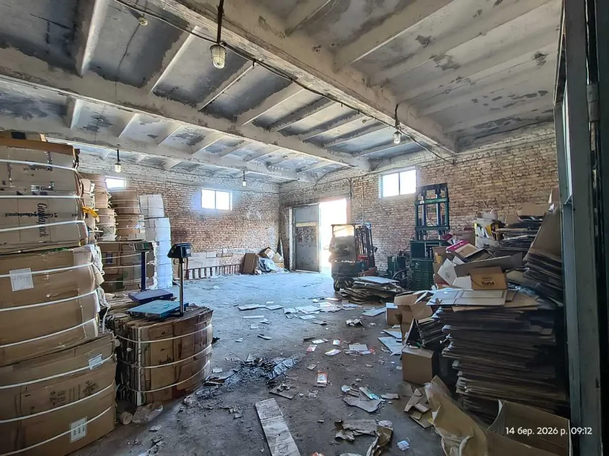 приміщення, будівлі Канівський, Канів, Федоренка 25 6