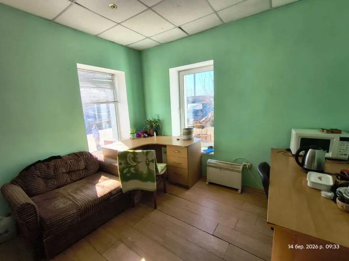 приміщення, будівлі Канівський, Канів, Федоренка 25 15