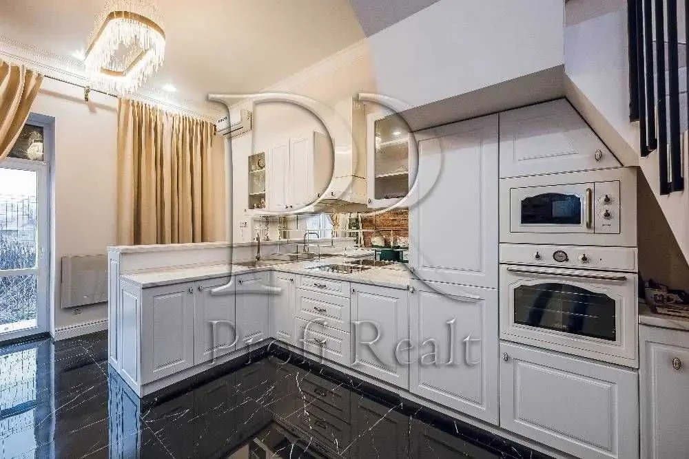 3-к таунхаус Київ, Деснянський, Мелетія Смотрицького