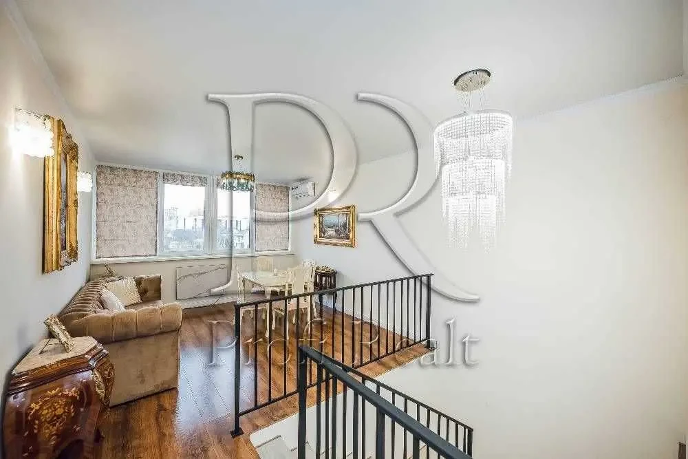 3-к таунхаус Київ, Деснянський, Мелетія Смотрицького 12