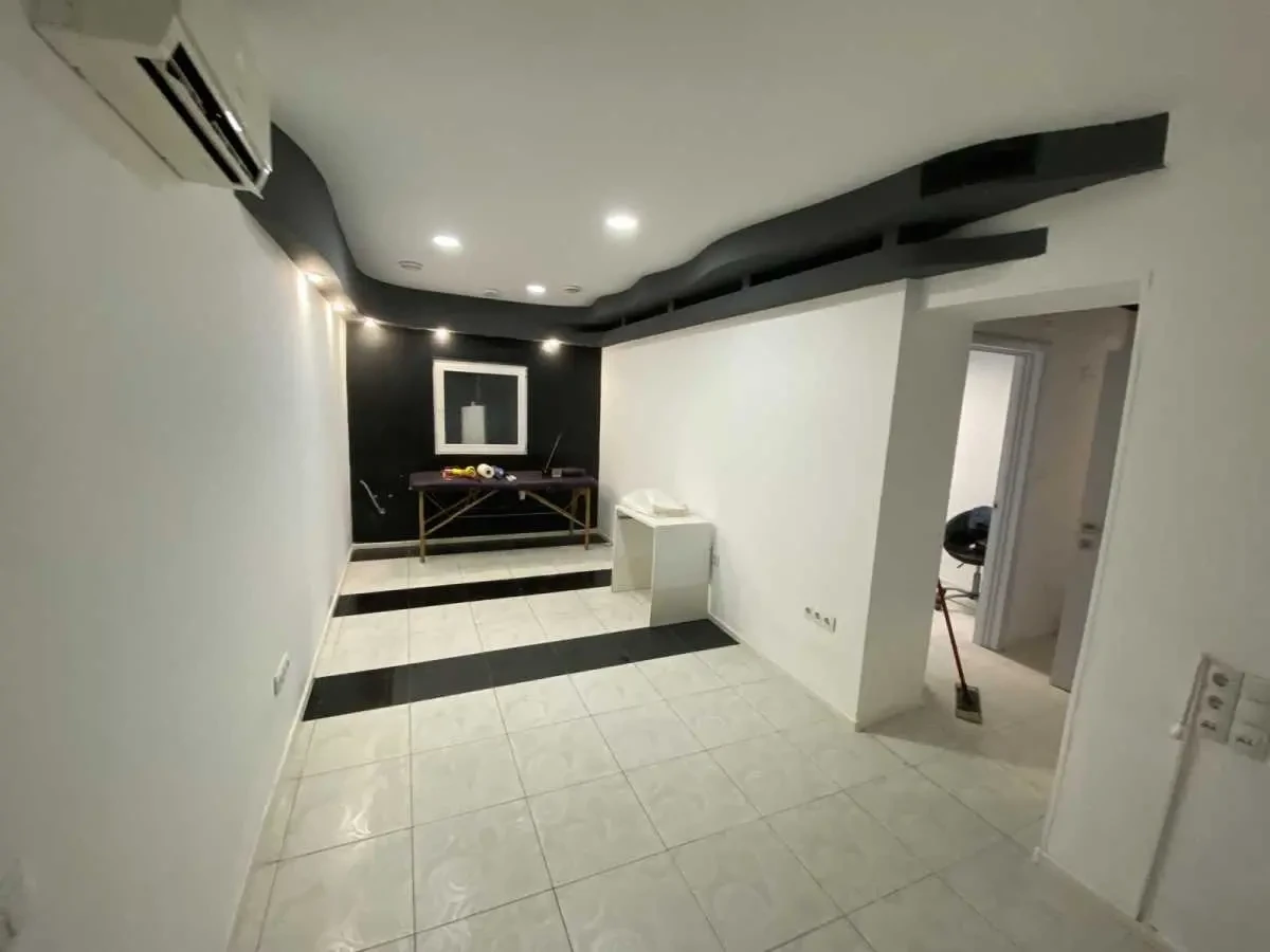 об’єкт сфери послуг Київ, Шевченківський, Стрілецька 4 7