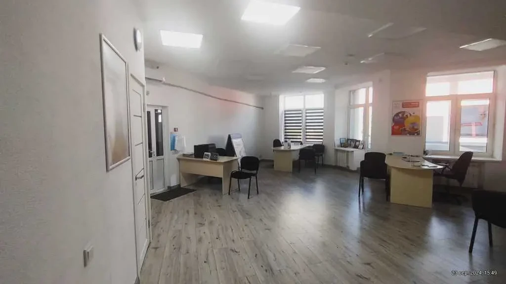 об’єкт сфери послуг Київ, Деснянський, Миколи Лаврухіна 5 12