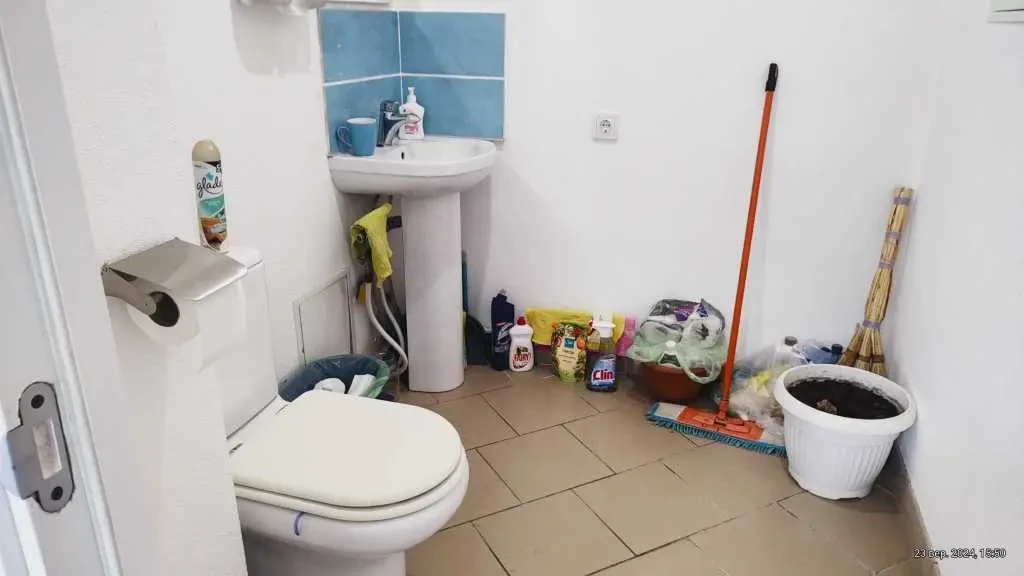 об’єкт сфери послуг Київ, Деснянський, Миколи Лаврухіна 5 13