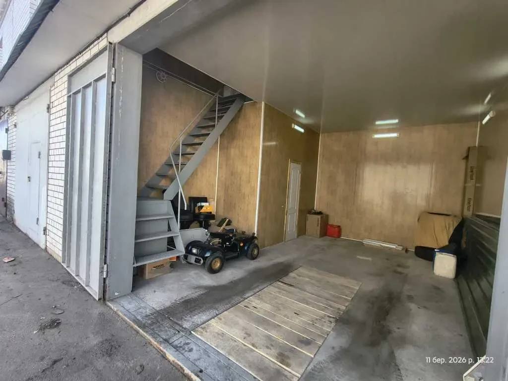 окремий гараж Київ, Деснянський, Миколи Закревського 93 18