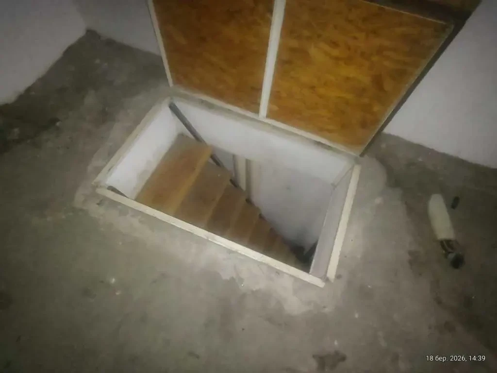 окремий гараж Київ, Деснянський, Миколи Закревського 93 17