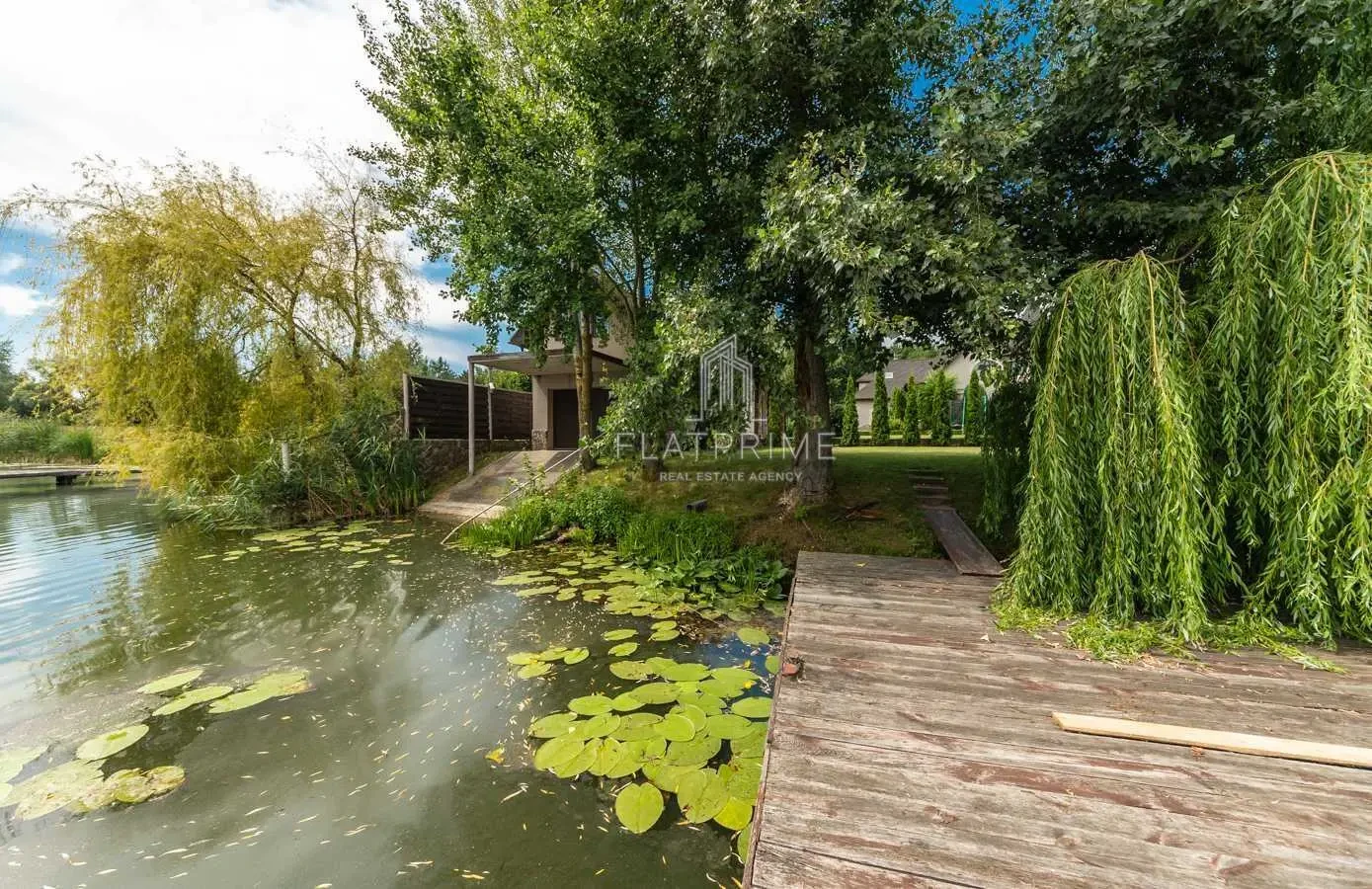 5-к будинок Бориспільський, Проців, Дамба 7