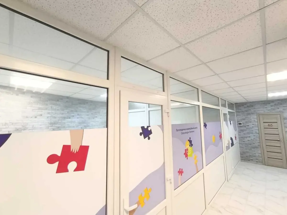 офісне приміщення Київ, Дарницький, Євгена Харченка 47 12