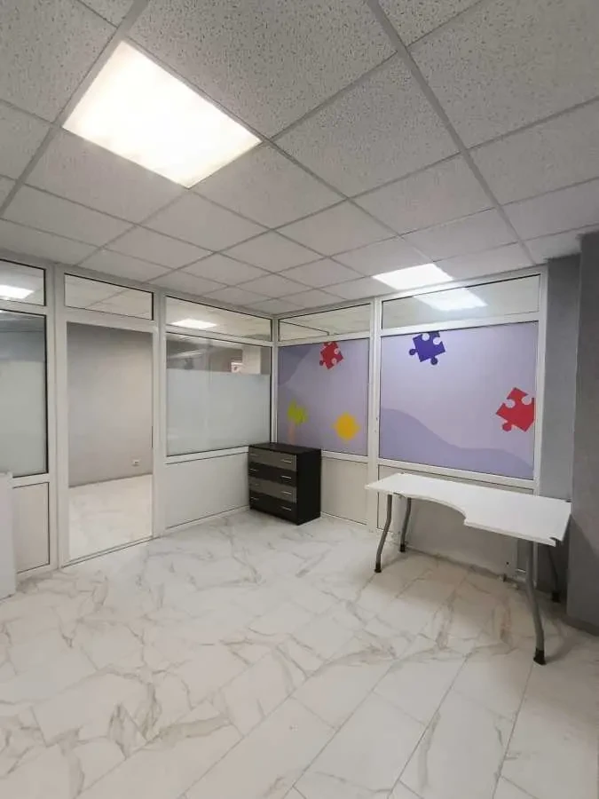 офісне приміщення Київ, Дарницький, Євгена Харченка 47 7