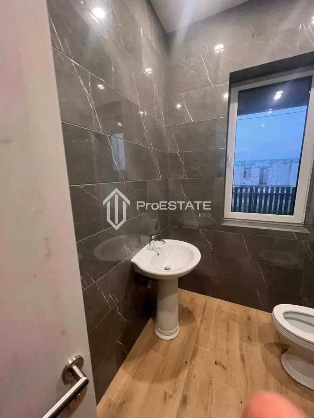 4-к котедж Бориспільський, Гнідин, Паркова 15