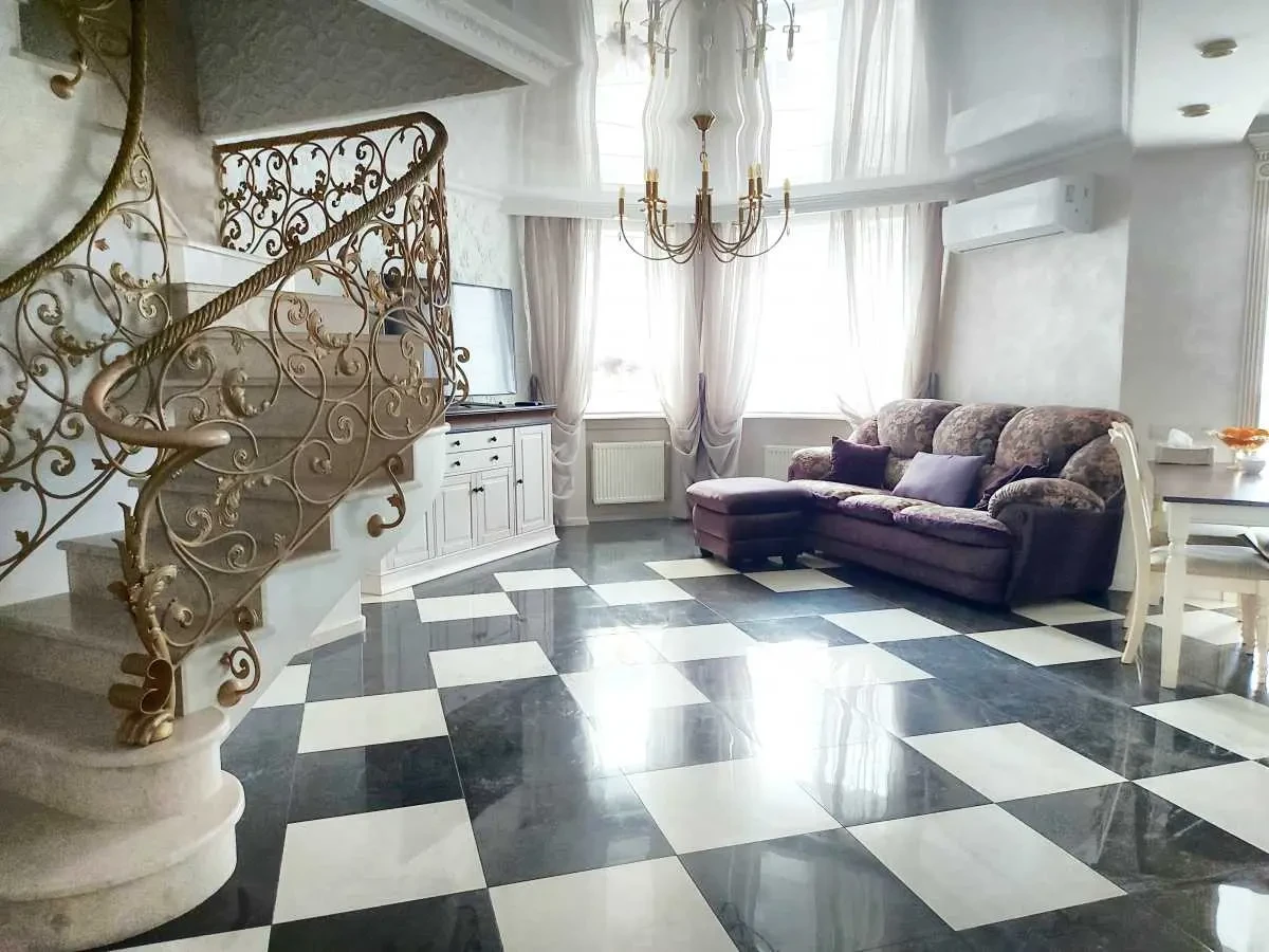 4-к квартира Бучанський, Софіївська Борщагівка, Боголюбова 16 2