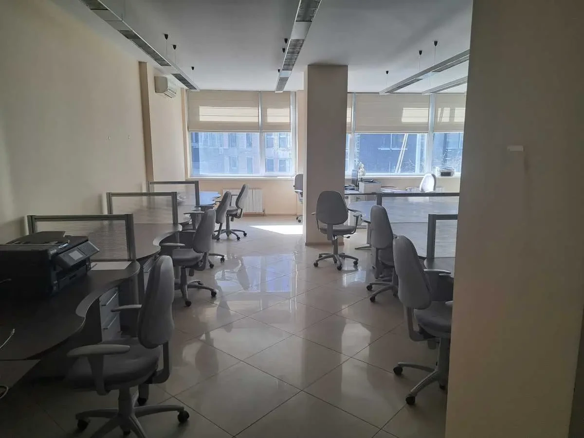 офісне приміщення Київ, Печерський, Патріса Лумумби 4/6 8