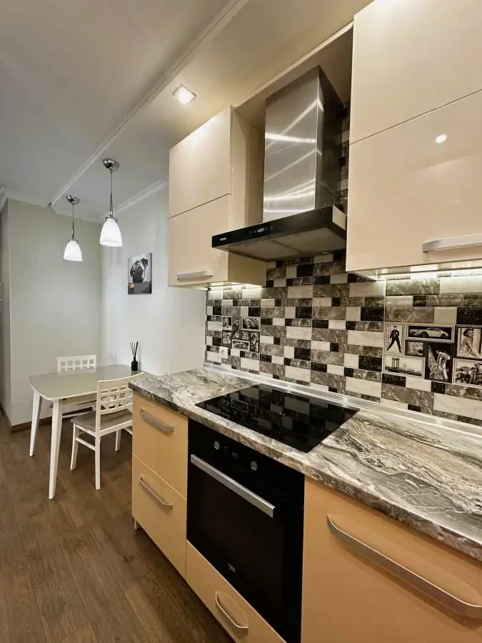 2-к квартира Київ, Голосіївський, Михайла Ломоносова 48 8