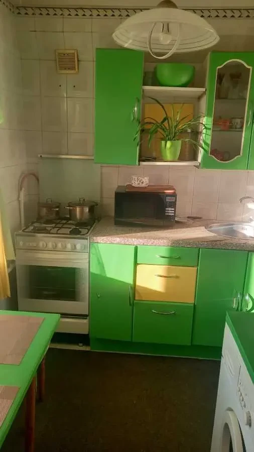 кімната Київ, Деснянський, Лісовий 17 2