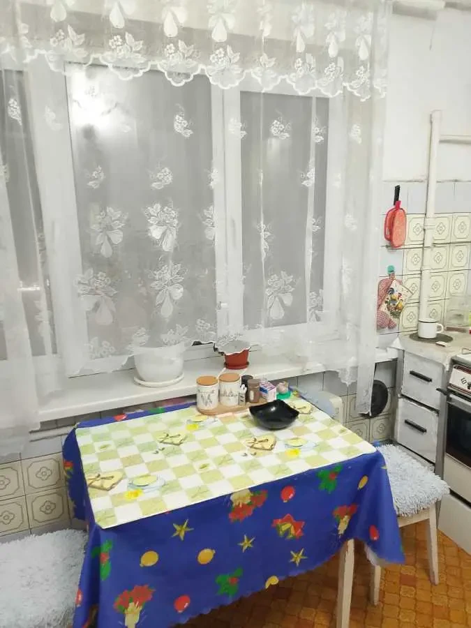 кімната Київ, Дніпровський, Верховної Ради 14 3