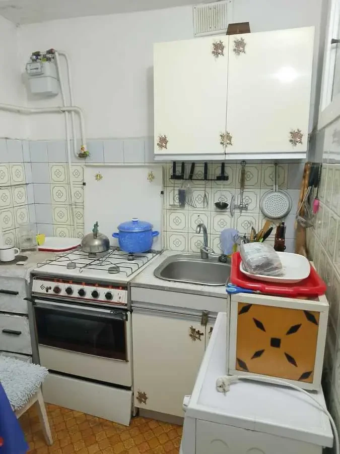 кімната Київ, Дніпровський, Верховної Ради 14 4