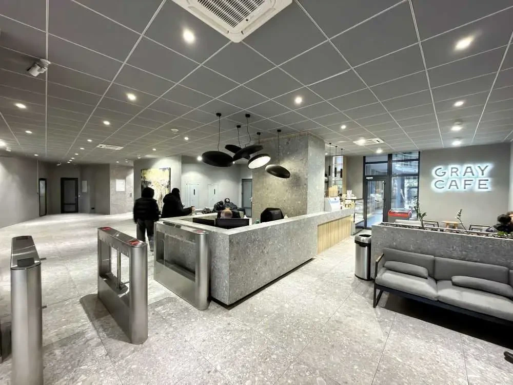 офісна будівля Київ, Печерський, Євгена Коновальця 36Д 2