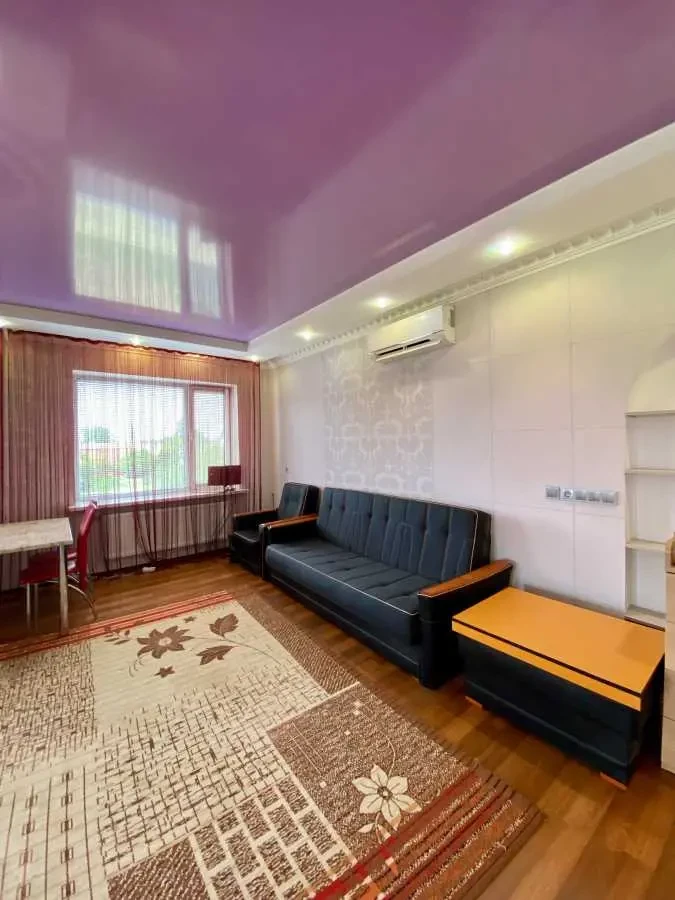 6-к будинок Бориспільський, Бориспіль, Братуся 7