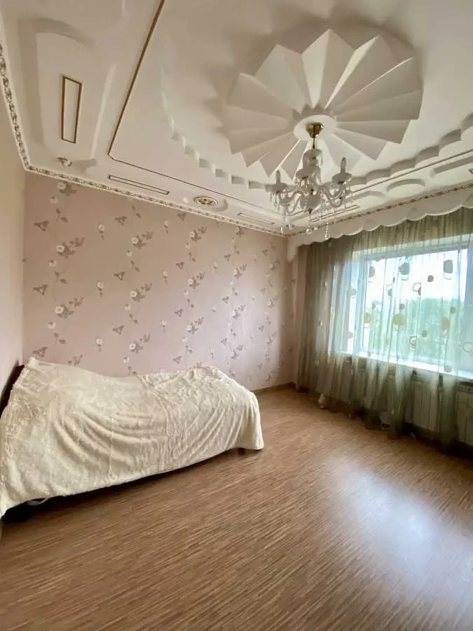 6-к будинок Бориспільський, Бориспіль, Братуся 23