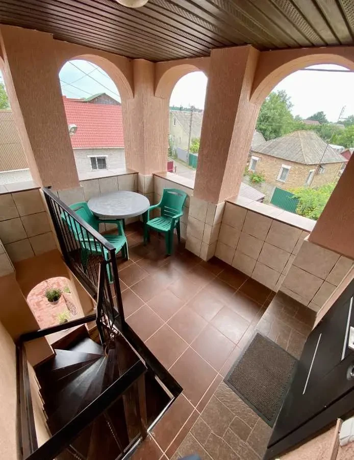 6-к будинок Бориспільський, Бориспіль, Братуся 12