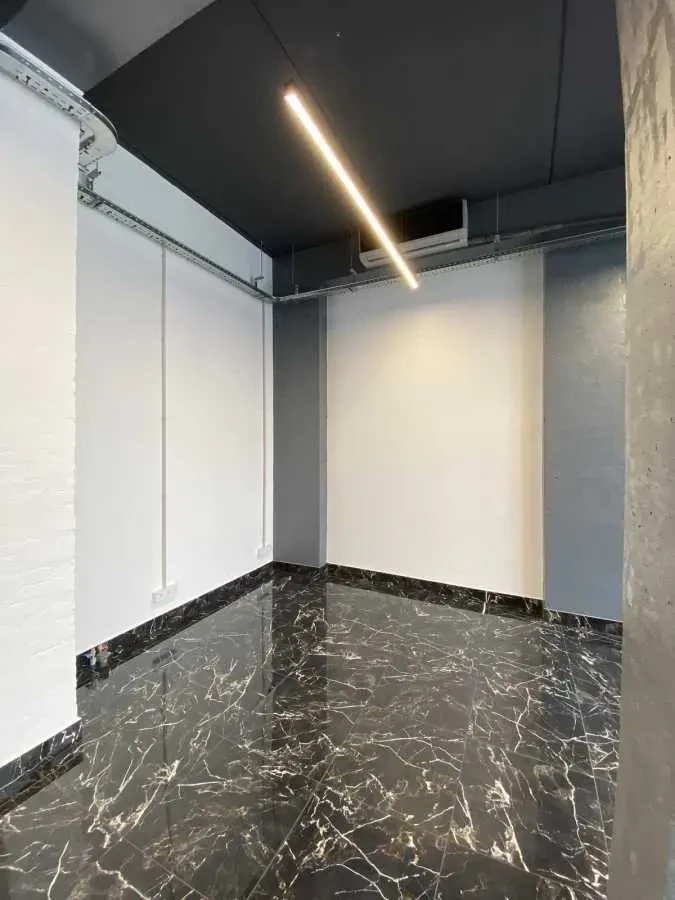 об’єкт сфери послуг Бориспільський, Бориспіль, Київський шлях 102 14