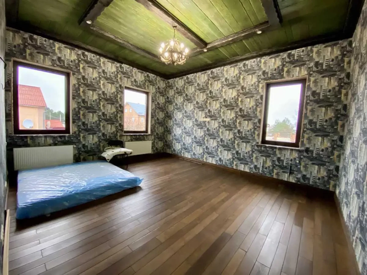 6-к будинок Бориспільський, Гнідин, Зарічна 15