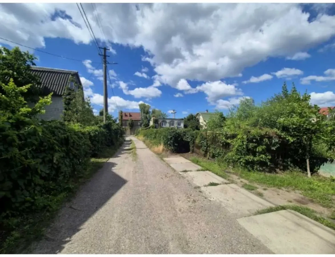 4-к дача Київ, Дарницький, Центральна 4