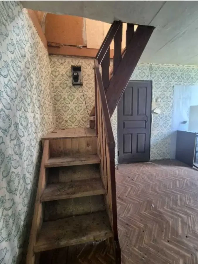 4-к дача Київ, Дарницький, Центральна 9