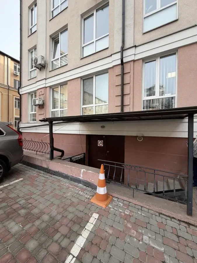 офісне приміщення Київ, Шевченківський, Глибочицька 40 8