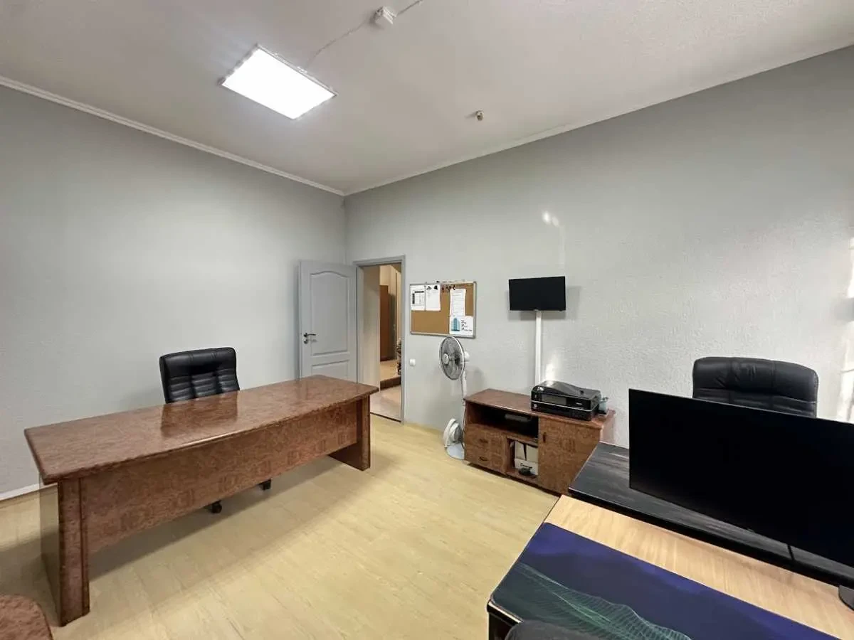 офісне приміщення Київ, Шевченківський, Костьольна 10 11