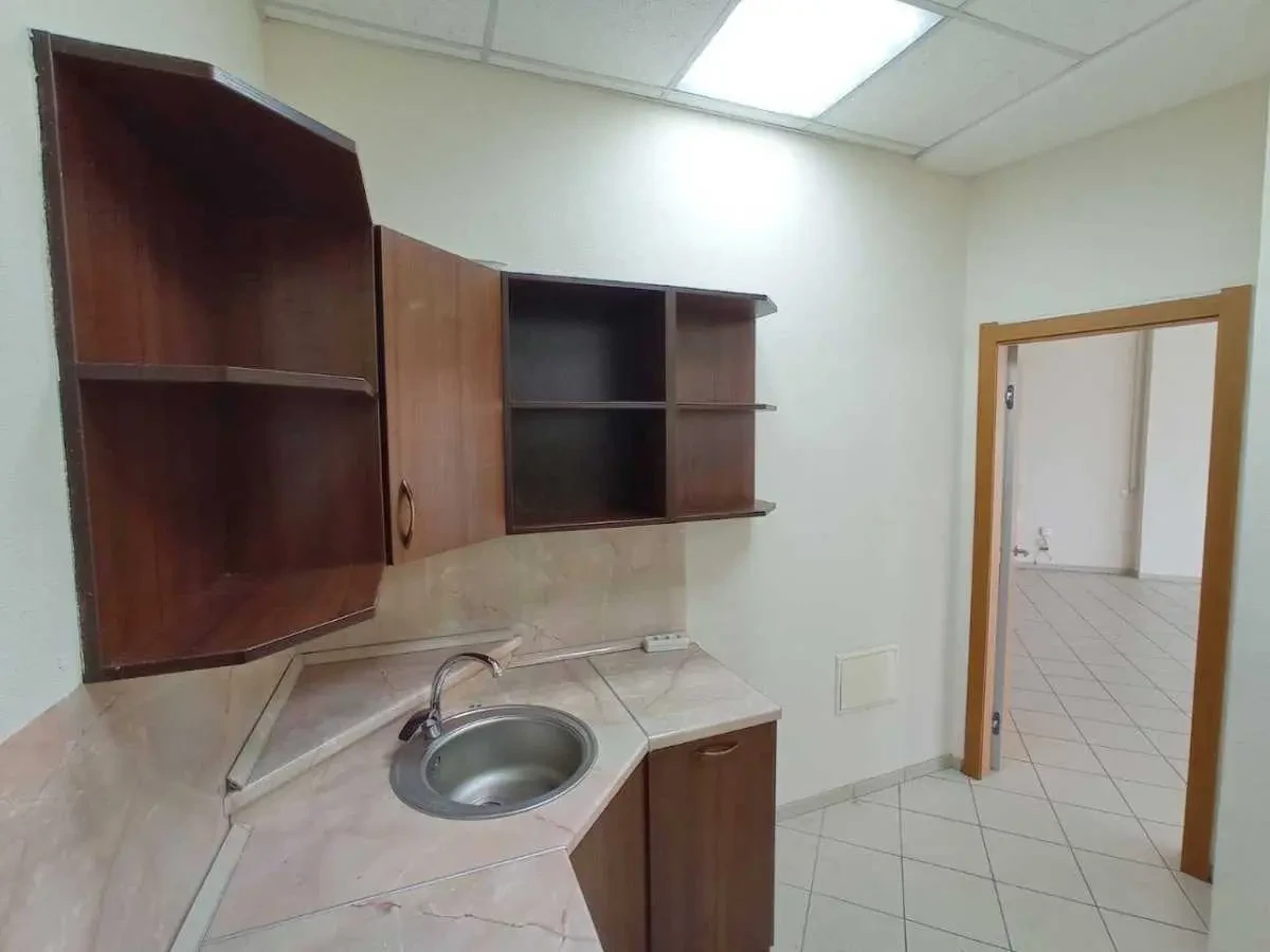 офісне приміщення Дніпро, Центральний, Глінки 2 5