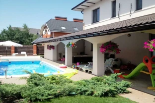 5-к будинок Обухівський, Іванковичі, Садовая 12