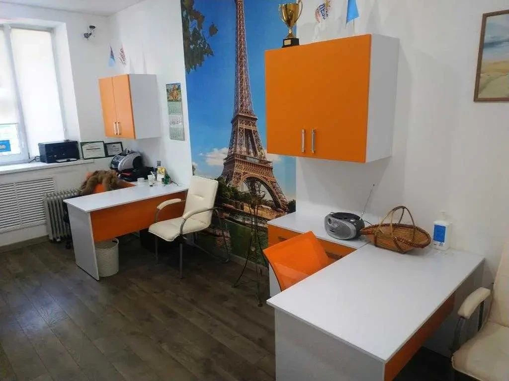 офісне приміщення Київ, Печерський, Мечникова 10/2 12