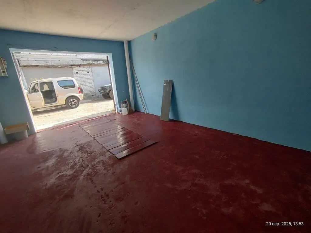 окремий гараж Київ, Деснянський, Пухівська 2