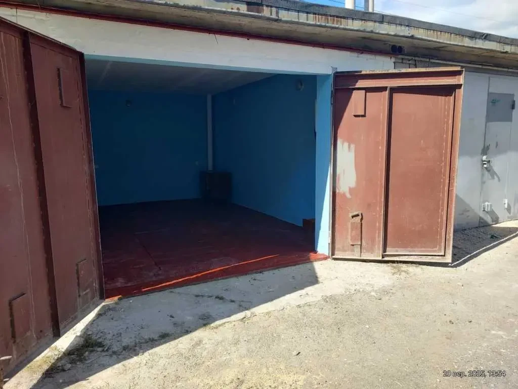 окремий гараж Київ, Деснянський, Пухівська 2 10