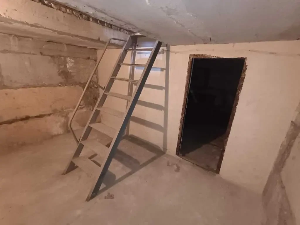 окремий гараж Київ, Деснянський, Пухівська 2 22