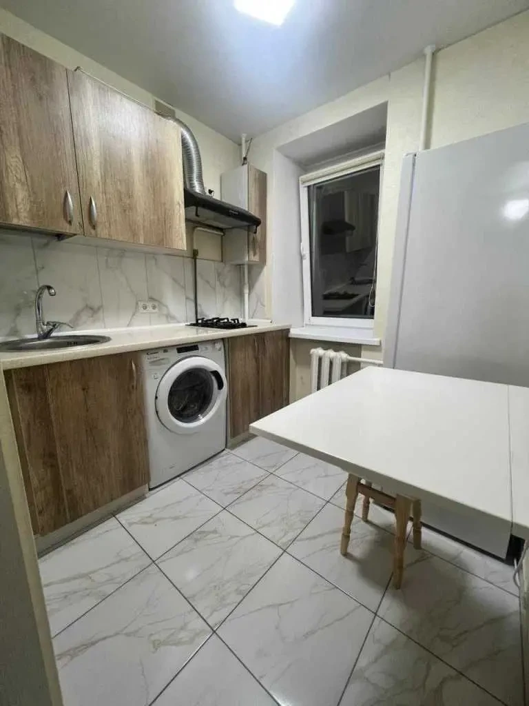 1-к квартира Київ, Шевченківський, Бакинська 37а