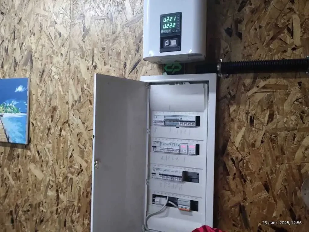 окремий гараж Київ, Деснянський, Радунська 3 8