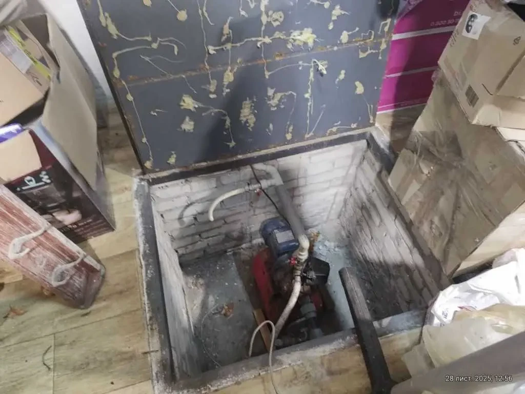 окремий гараж Київ, Деснянський, Радунська 3 14